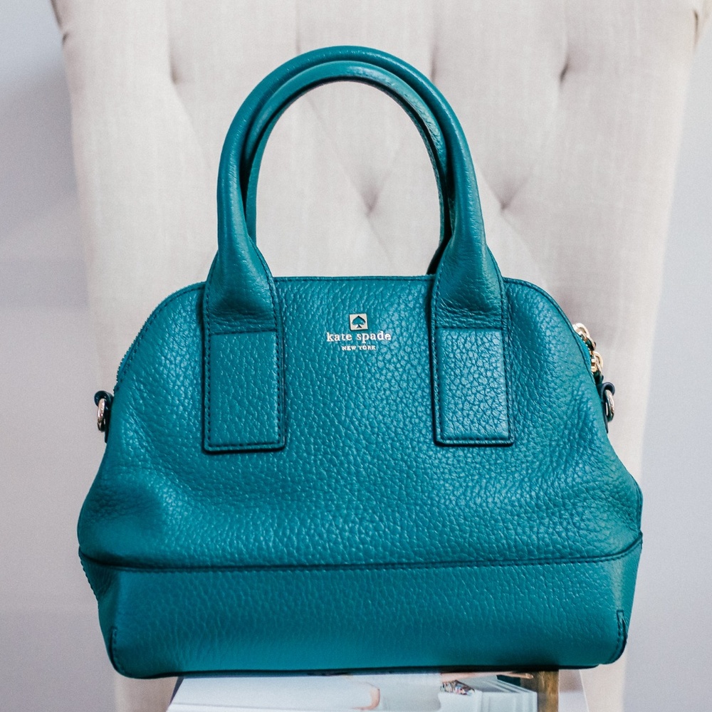 BARELY USED KATE SPADE SATCHEL
